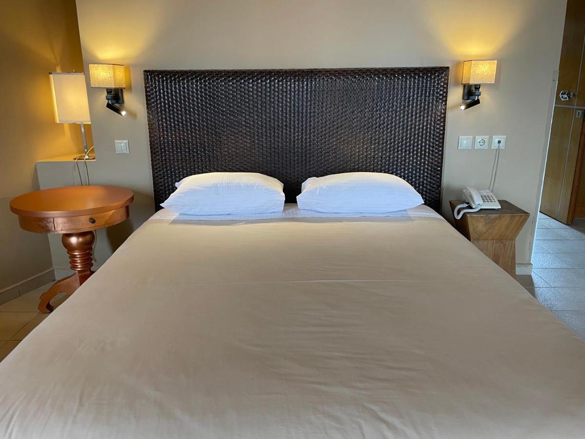 Aegeon Beach Hotel سونيو المظهر الخارجي الصورة