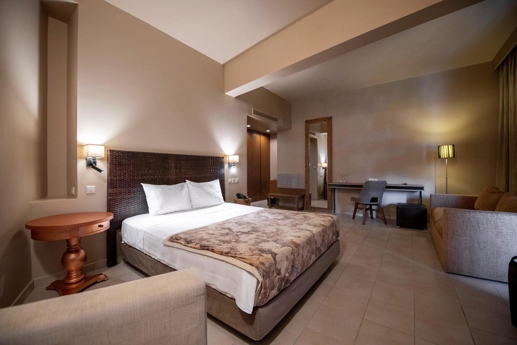 Aegeon Beach Hotel سونيو الغرفة الصورة